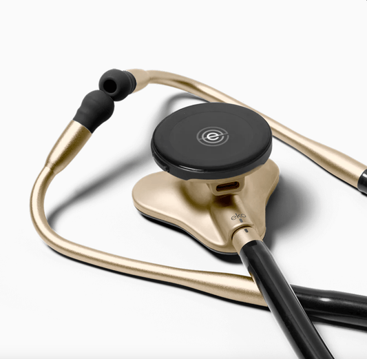 Estetoscopio Digital Eko CORE 500 con tecnología avanzada para diagnósticos médicos precisos y eficientes.