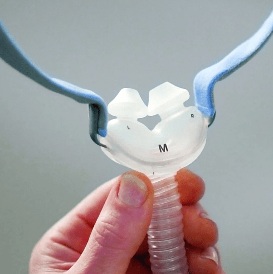 Kit CPAP Automático Resmed AirMini Viaje + Mask Pack P10 (Manguera, Conector y Mascarilla P10 con Cojines CH/M/G)